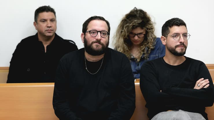 יונתן אוריך ועמרי אסנהיים בדיון בבית המשפט השלום ראשל"צ