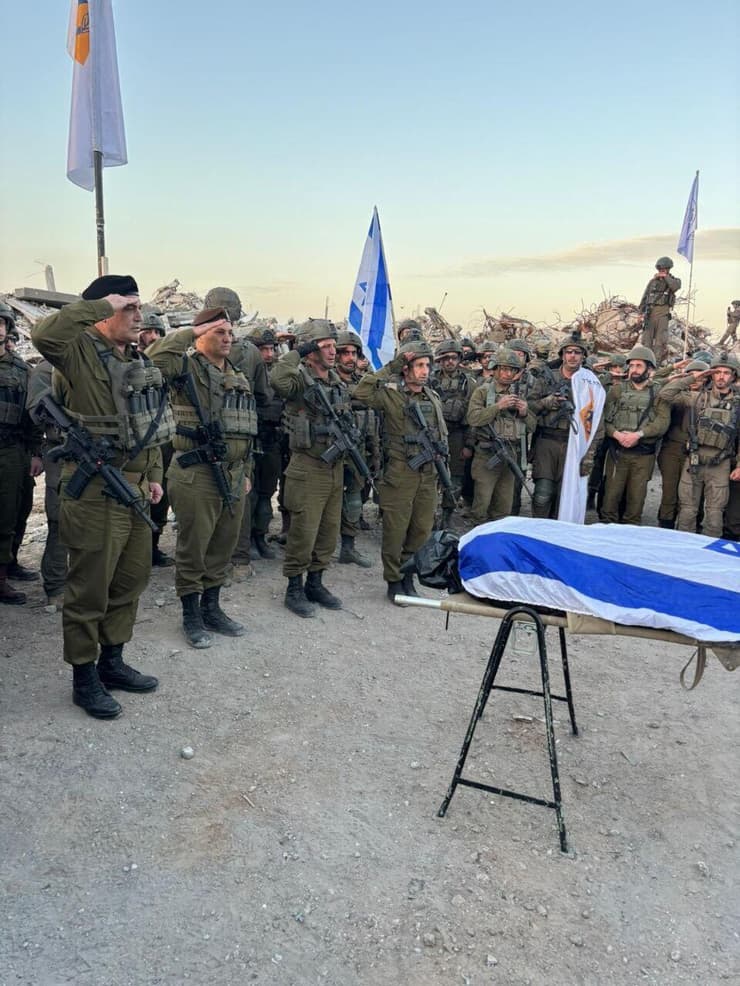 הרמטכ"ל מצדיע לארונו של רן ז"ל