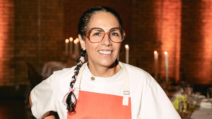 עינת אדמוני (צילום: Paige Thompson) עינת אדמוני