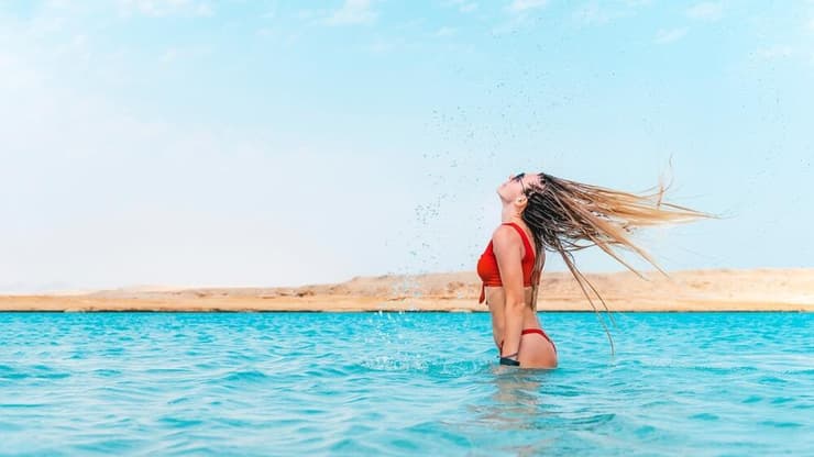 מים צלולים בדהב, סיני (צילום: Melnikov Dmitriy / shutterstock) מים צלולים בדהב