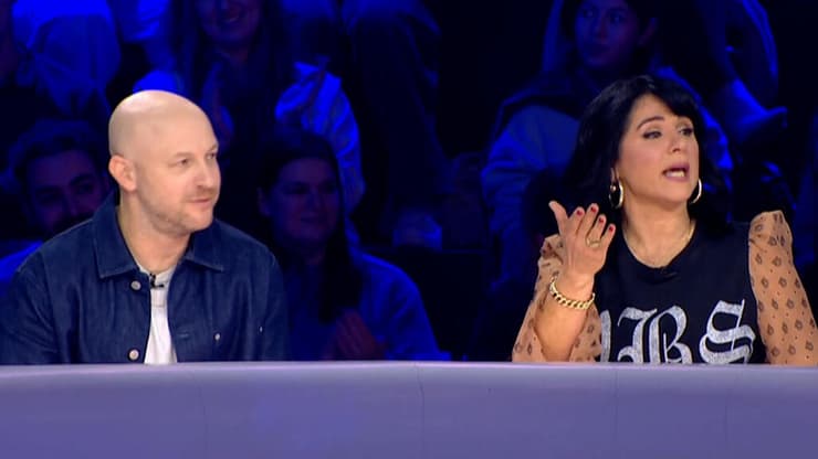 פאנליסטים מנוסים ומושחזים. מתוך "מועדון לילה" (צילום: באדיבות קשת) מתוך "מועדון לילה"