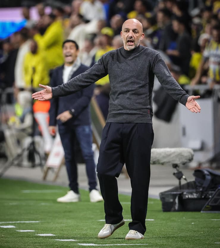 מכבי ת"א ז'רקו לאזטיץ' הפועל ת"א 