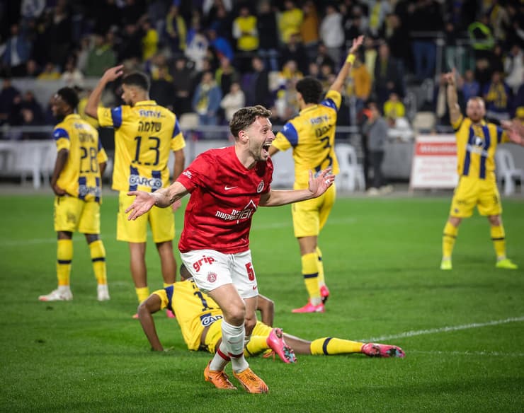 מכבי ת"א הפועל ת"א עומרי אלטמן