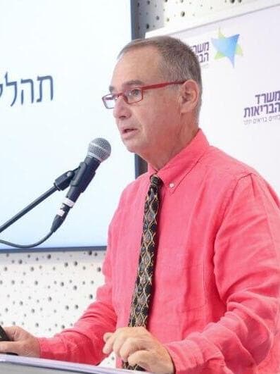 פרופ' ארנון אפק רכז עבודת הצוותים