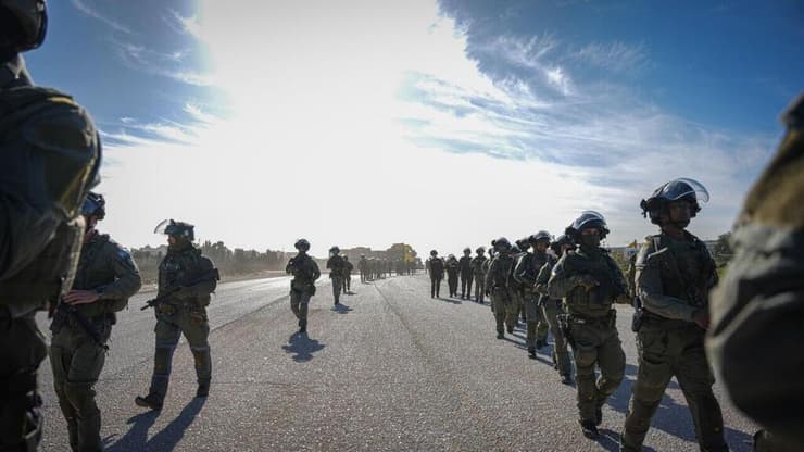 מבצע "מגן הבירה" (צילום: דוברות המשטרה) מבצע 'מגן הבירה'