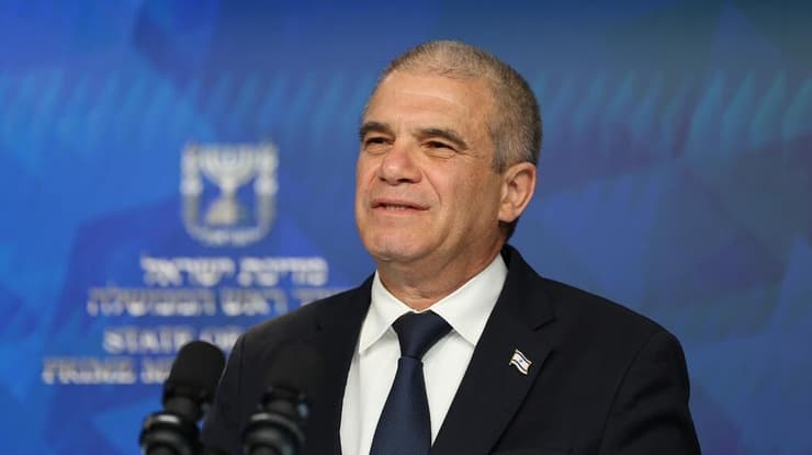 "המשימה הקשה בחיי". מתאם השו"ן הירש (צילום: נעם ריבקין פנטון) ראש הממשלה במסיבת עיתונאים משותפת עם מתאם שו"ן