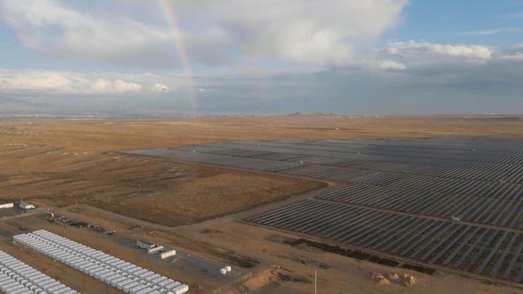 מיזם "יופיטר" Jupiter לייצור חשמל סולארי ואגירת אנרגיה בברנדבורג, גרמניה