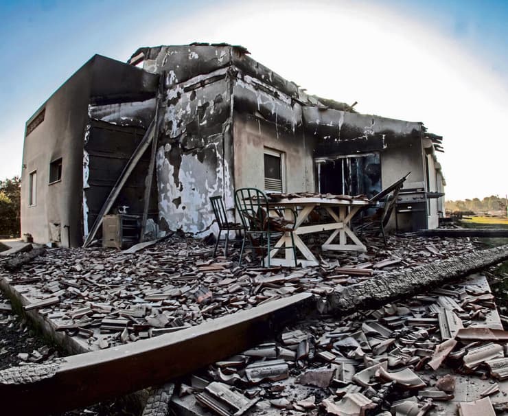 ”ראינו דברים שאת לא יכולה למחוק מהזיכרון". בית מפויח בבארי (צילום: גיל נחושתן) ”ראינו דברים שאת לא יכולה למחוק מהזיכרון". בית מפויח בבארי