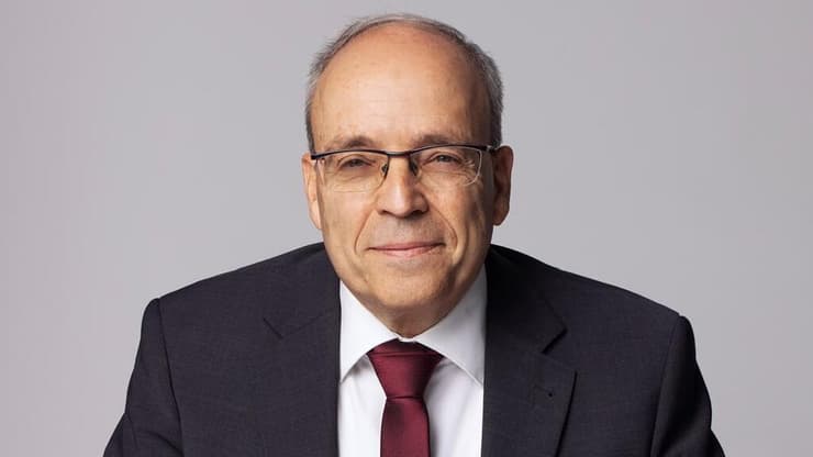 נשיא התאחדות התעשיינים, אברהם (נובו) נובוגרוצקי