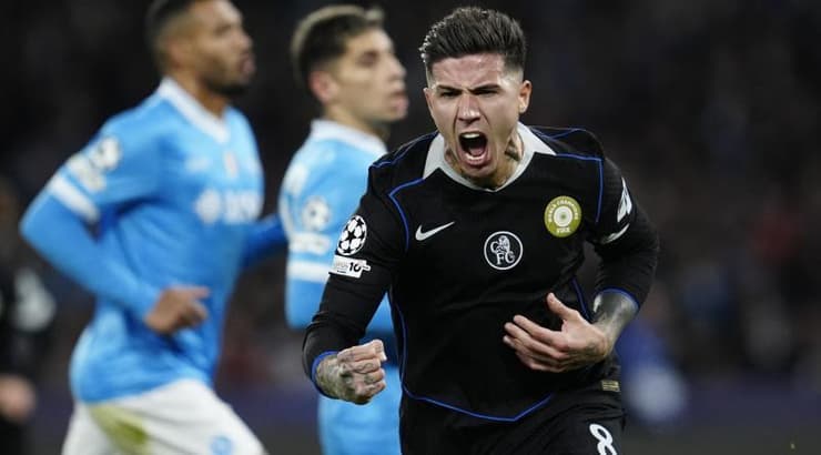 אנצו פרננדס בטירוף