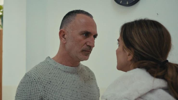 מתוך "כל האמהות משקרות"