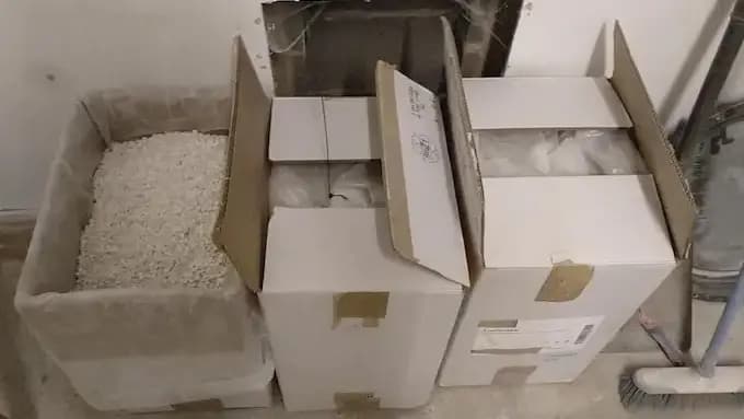 הגלולות המזויפות שנתפסו (צילום: משטרת מנצ'סטר) הגלולות המזויפות שנתפסו