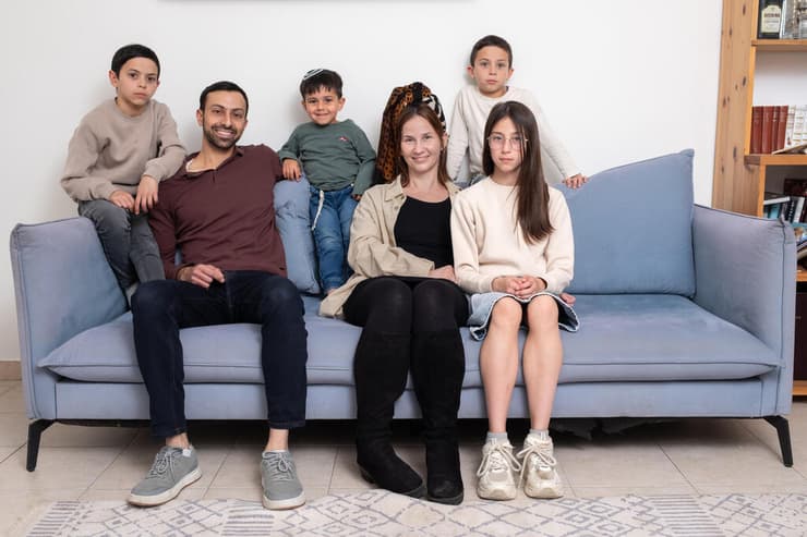 משפחת פנחס (צילום: אסי חיים) 29010115_991203.jpg