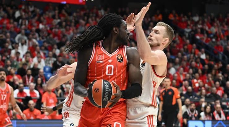 ג'ונתן מוטלי