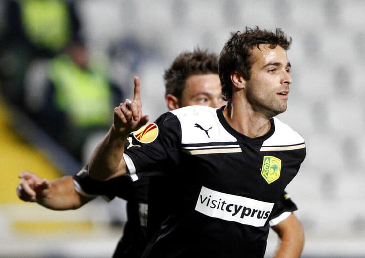 יחזור לקריית שלום כמאמן? גארסיה (צילום: AP Photo/Petros Karadjias) גונסאלו גארסיה