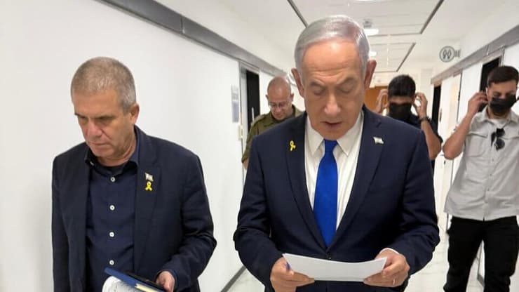 גל הירש עם רה"מ נתניהו