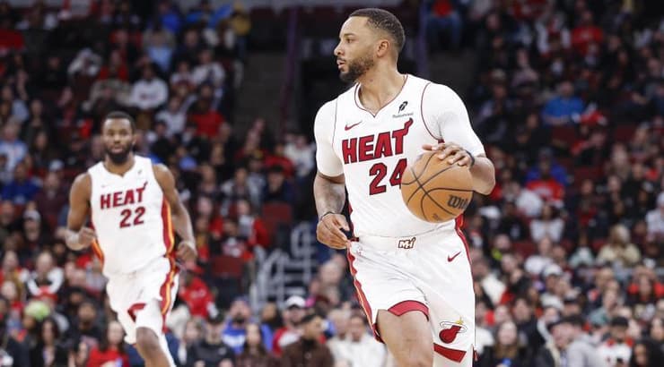 נורמן פאוול