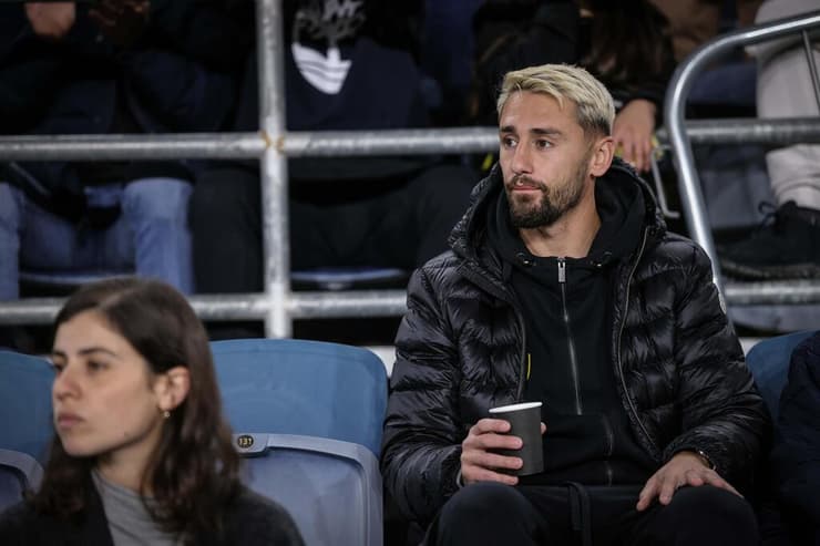 בית"ר ירושלים עומר אצילי ביציע הפועל חיפה 