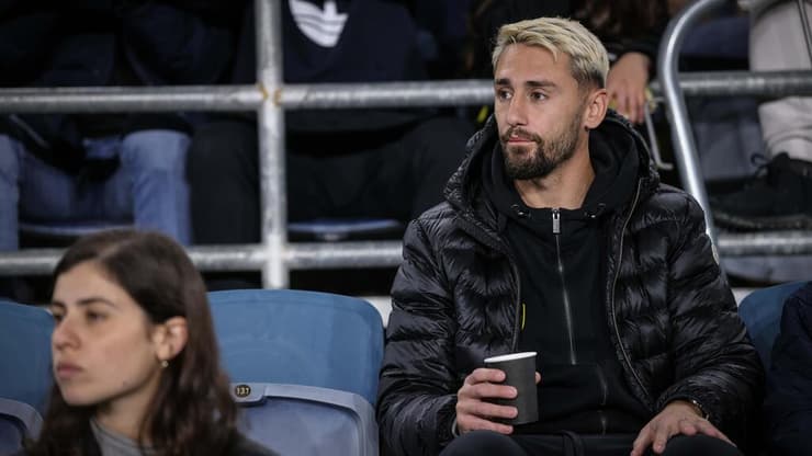 בית"ר ירושלים עומר אצילי ביציע הפועל חיפה 