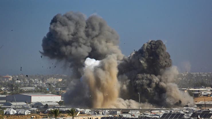 ארכיון (צילום: Bashar Taleb / AFP) תקיפה בחאן יונס