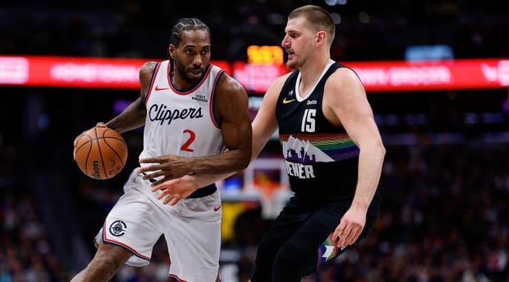 יוקיץ' מול לנארד (רויטרס) יוקיץ' מול לנארד