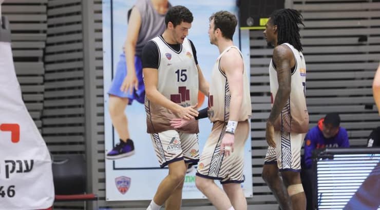 אילי דולינסקי (עמרי שטיין) אילי דולינסקי