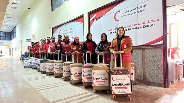 ההגעה תתאפשר בתיאום עם מצרים הגעת הפעימה הראשונה של עזתיים שחוזרים לרצ"ע למעבר רפיח