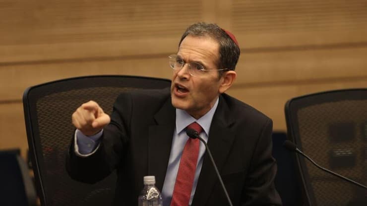 "הדם על הידיים של מי שמונע את זה". ח"כ סעדה (צילום אלכס קולומויסקי ) וועדת ביקורת המדינה - סערת הרוגלות