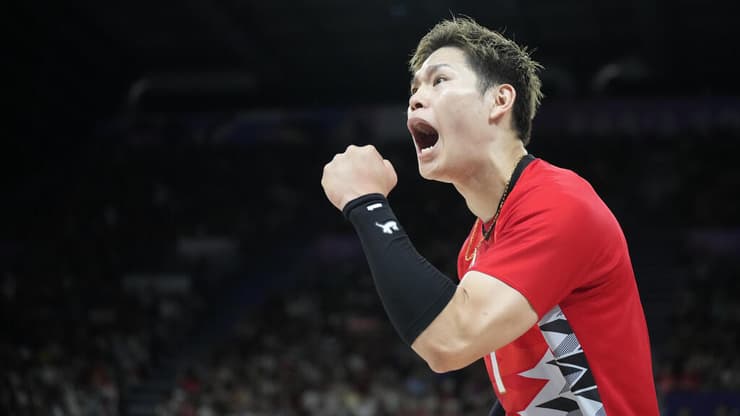 שחקן הכדורעף היפני יוג'י נישידה (צילום: AP Photo/Alessandra Tarantino) שחקן הכדורעף היפני יוג'י נישידה