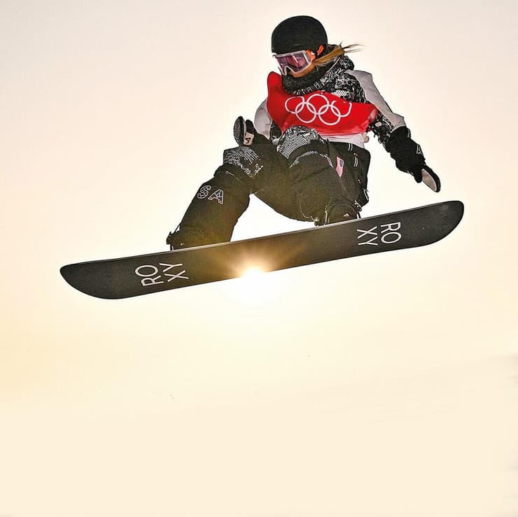 עם כל הכבוד לקורנפלקס, הזהב האולימפי חשוב יותר. קלואי קים (צילום: AFP/MARCO BERTORELLO) קלואי קים