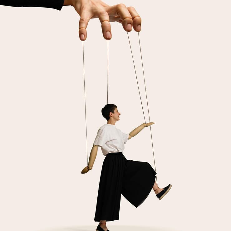 בובה על חוט