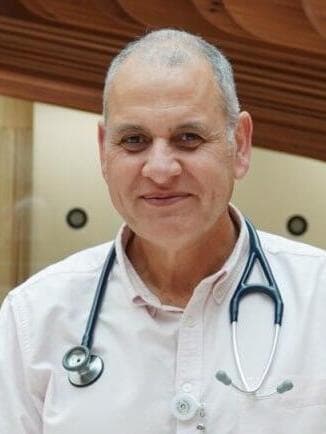 פרופ' ניר פלד, מנהל האגף האונקולוגי במרכז הרפואי שערי צדק ירושלים