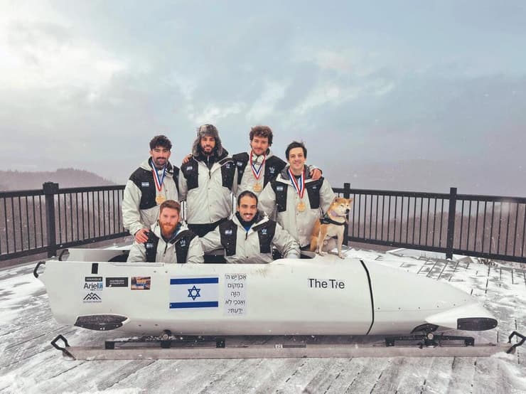 נבחרת המזחלות 