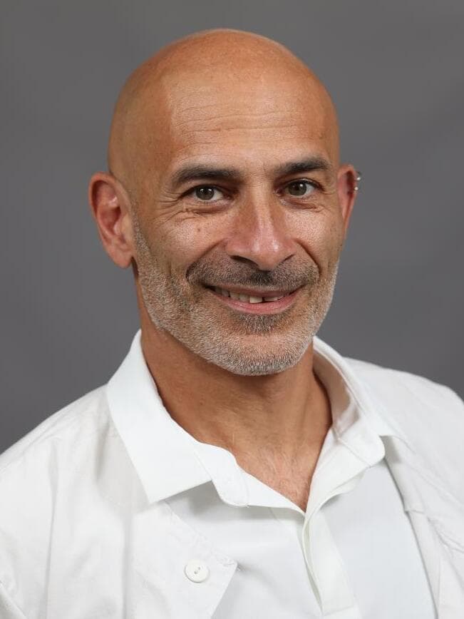 ד"ר ראובן ישי