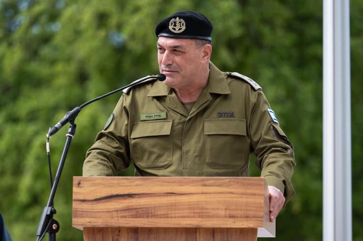 הרמטכ"ל זמיר (צילום: דובר צה"ל) אלוף יורם הלוי נכנס לתפקיד מתאם פעולות הממשלה בשטחים במקומו של אלוף רסאן עליאן,