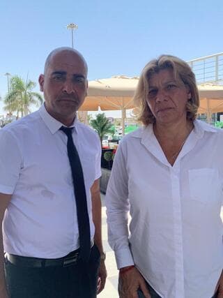 עו"ד אסתר בן ציון, לצידה עו"ד ויקטור אוזן