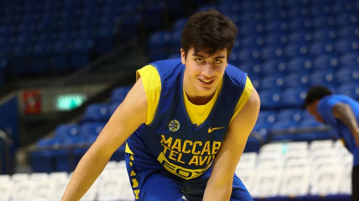 דני אבדיה מכבי ת"א ב-2017