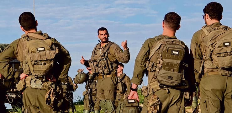 סא"ל רועי באימון. "המג"ד רע אלינו במובן הטוב של המילה", מספר אחד החיילים