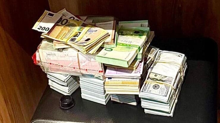 כסף מזומן שנתפס בלוד על ידי המשטרה
