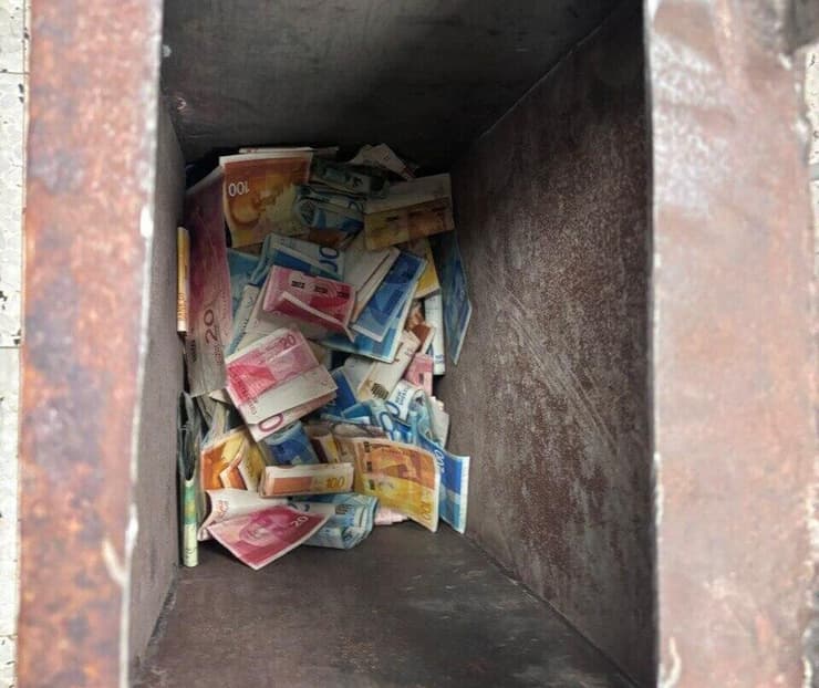 כסף מזומן שנתפס בלוד על ידי המשטרה