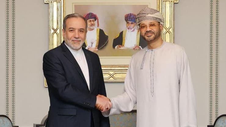 עבאס עראקצ'י, סטיב ויטקופף וג'ארד קושנר בשיחות התייעצות בעניין הגרעין האיראני ומו"מ עם ארה"ב בעומאן