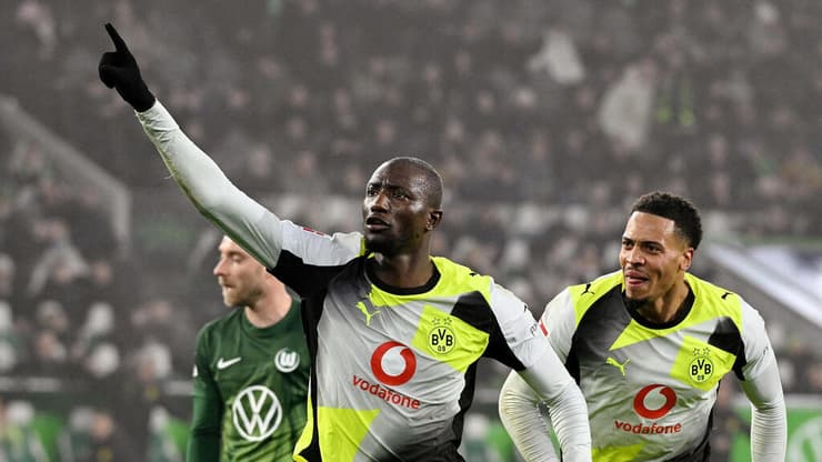 שחקן דורטמונד סרו גיראסי