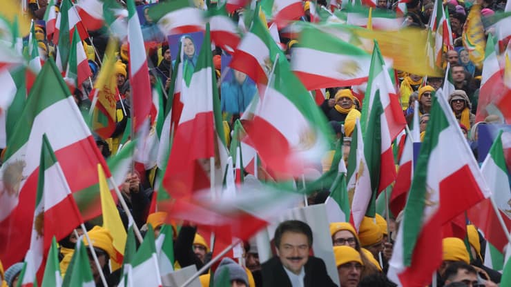 הפגנה להפלת שלטון האייתוללות וכינון משטר דמוקרטי באיראן