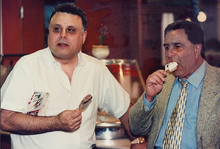 מימין: שמעון מזרחי, דייויד פדרמן