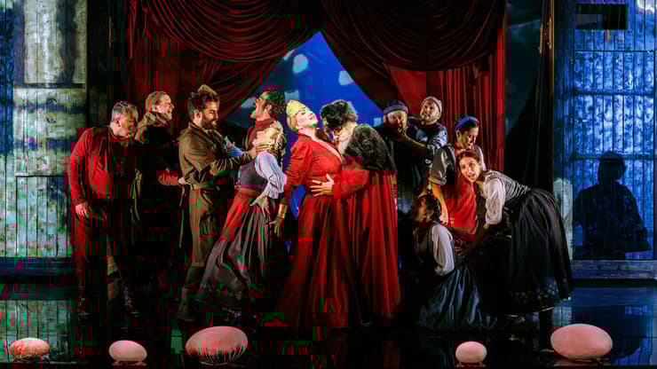 מתוך "מעגל הגיר הקווקזי", בהבימה