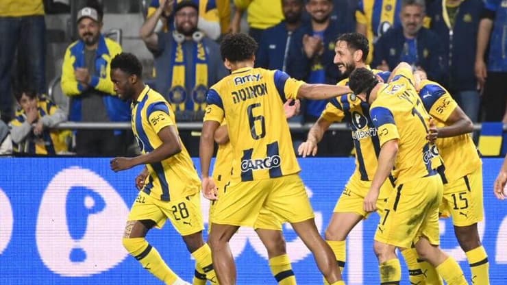  מכבי ת"א חגיגות בני ריינה 