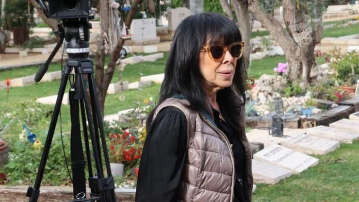 גלי עטרי (צילום: מוטי קמחי) גלי עטרי