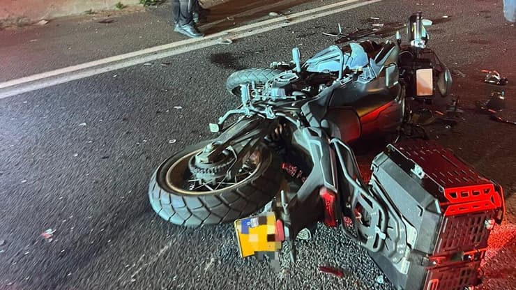 זירת התאונה בכביש 4