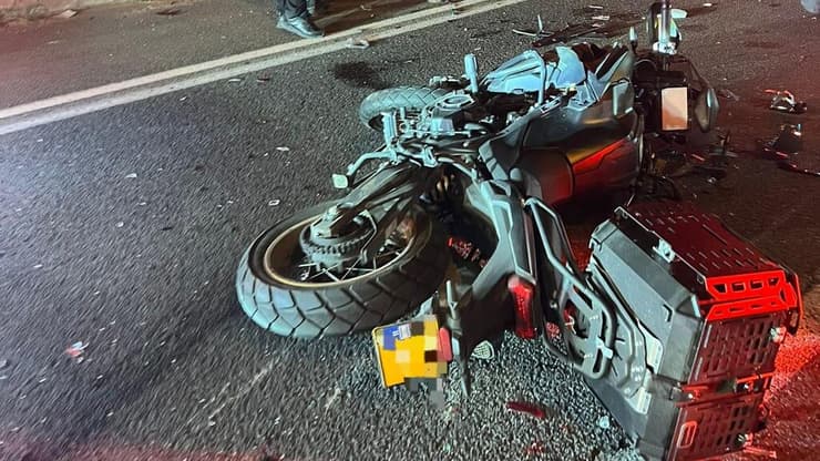 זירת התאונה בכביש 4