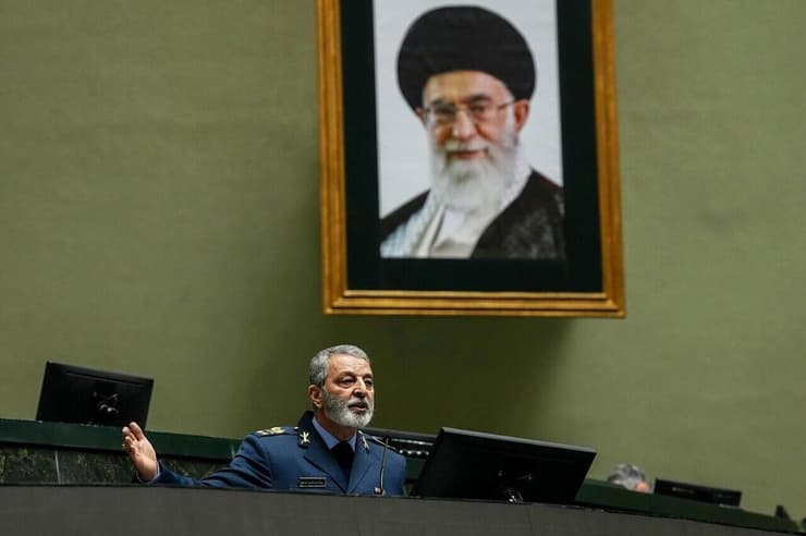 עבאס עראקצ'י ועבד א-רחים מוסאווי